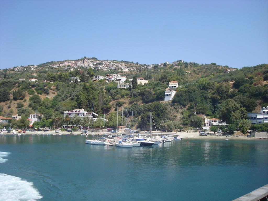 Markamar Loutraki  ภายนอก รูปภาพ