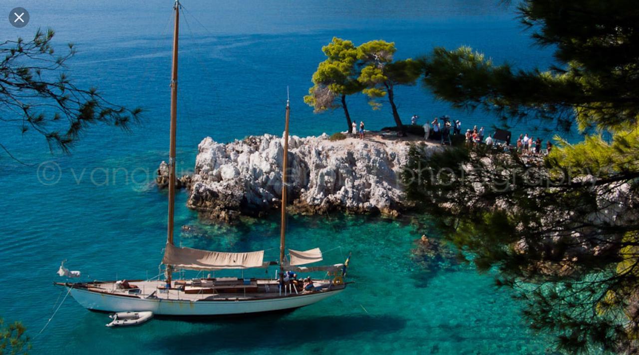 Markamar Loutraki  ภายนอก รูปภาพ
