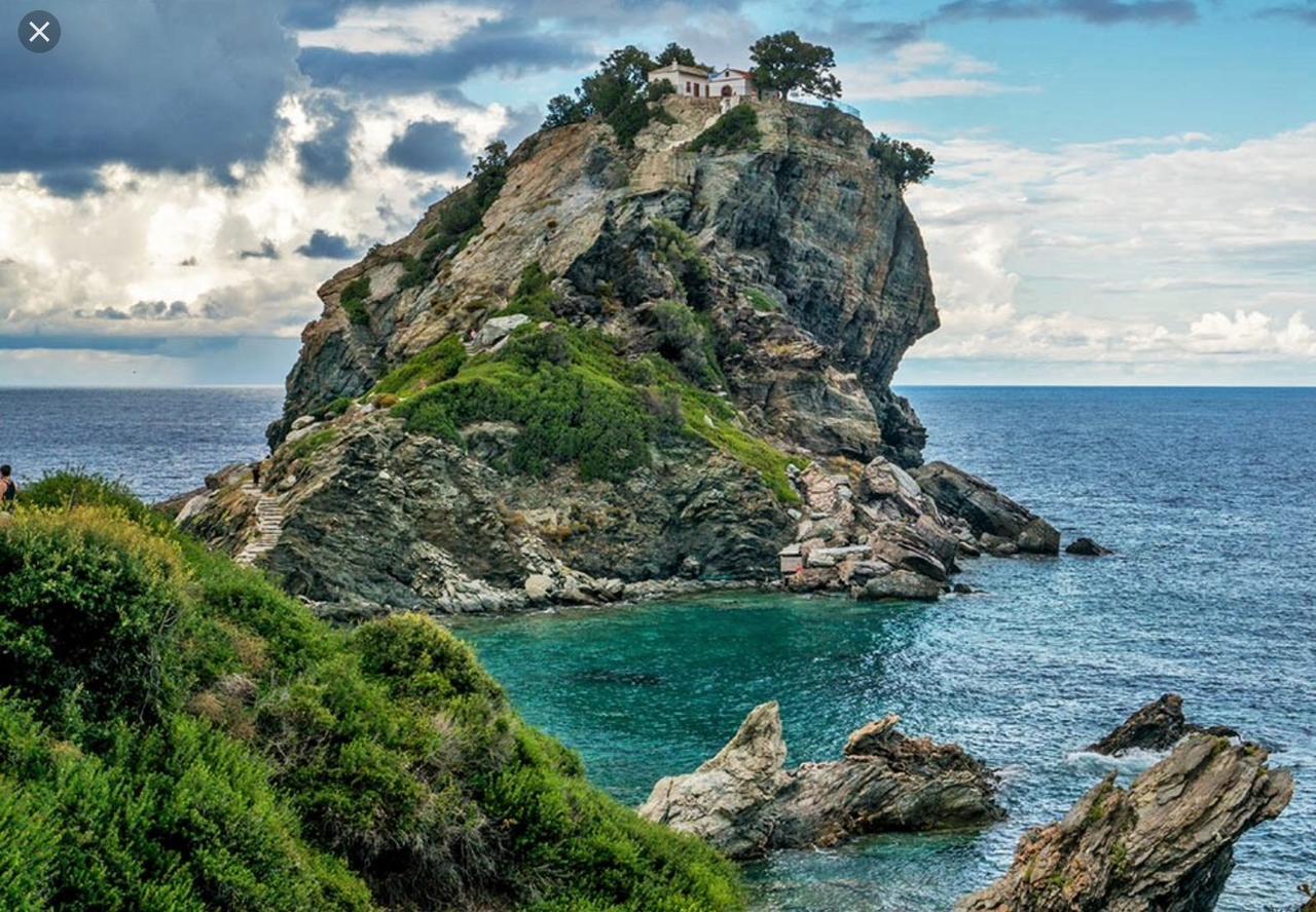 Markamar Loutraki  ภายนอก รูปภาพ